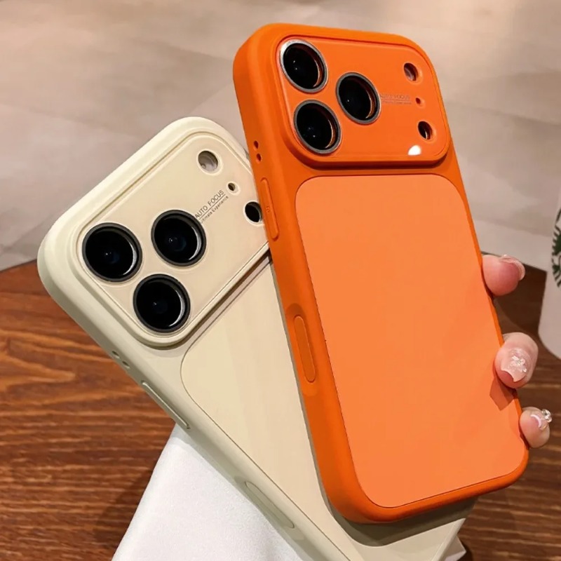 Liquid Silicone Magnetic Phone Case - iPhone 18 17 16 15 Pro