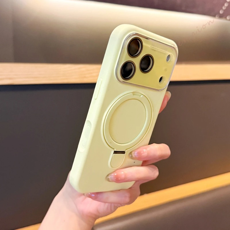 Liquid Silicone Magnetic Phone Case - iPhone 18 17 15 16 Pro
